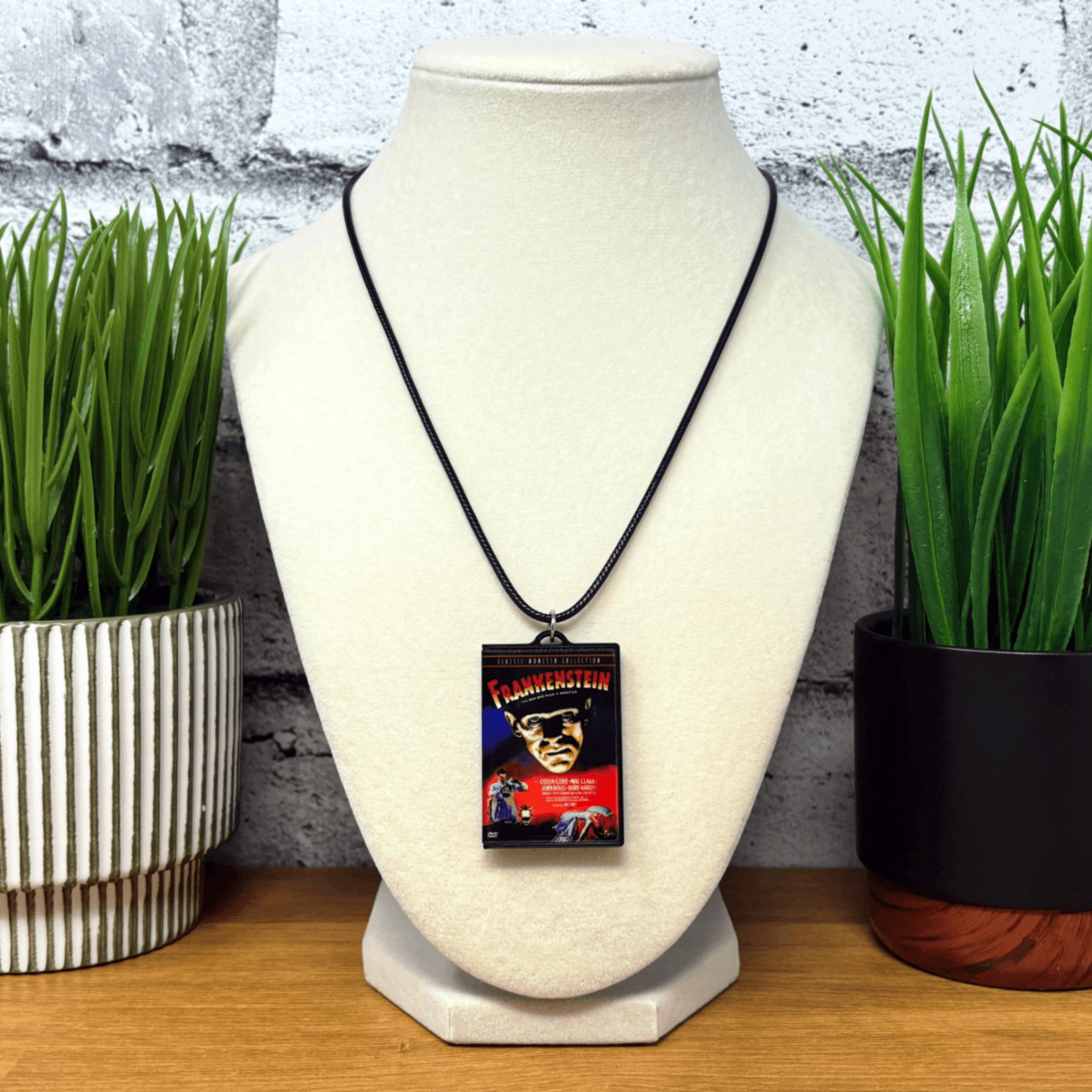 Horror Movies (D - G) Necklaces - BitsyLabs