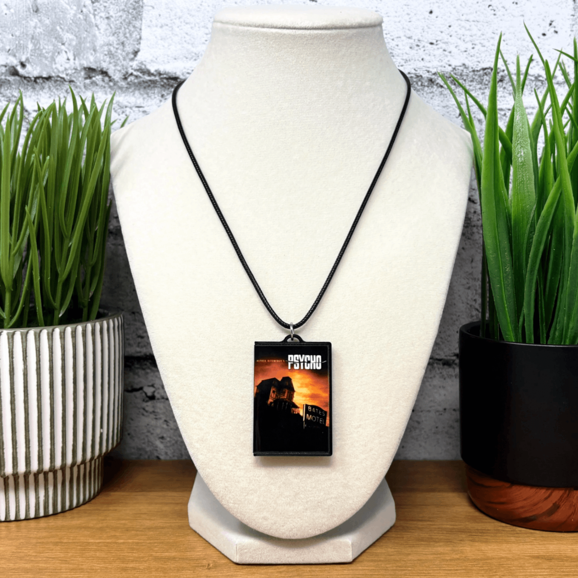 Horror Movies (H - Q) Necklaces - BitsyLabs